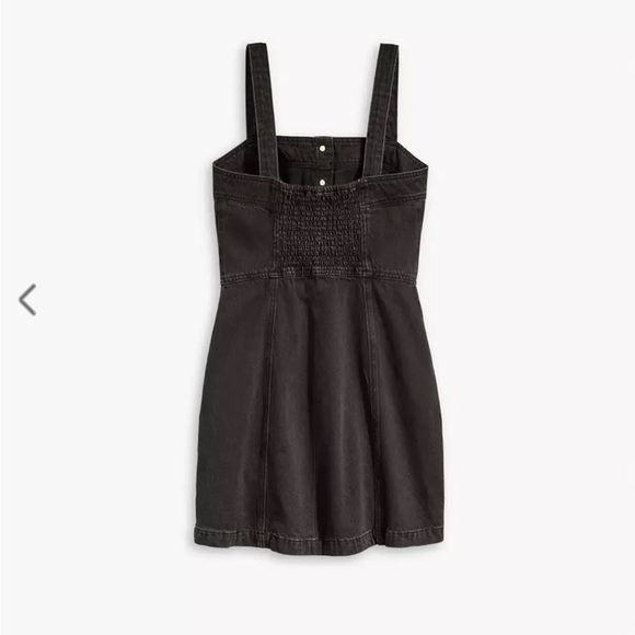 Levi’s Drea Denim Dress - Picture 4 of 7